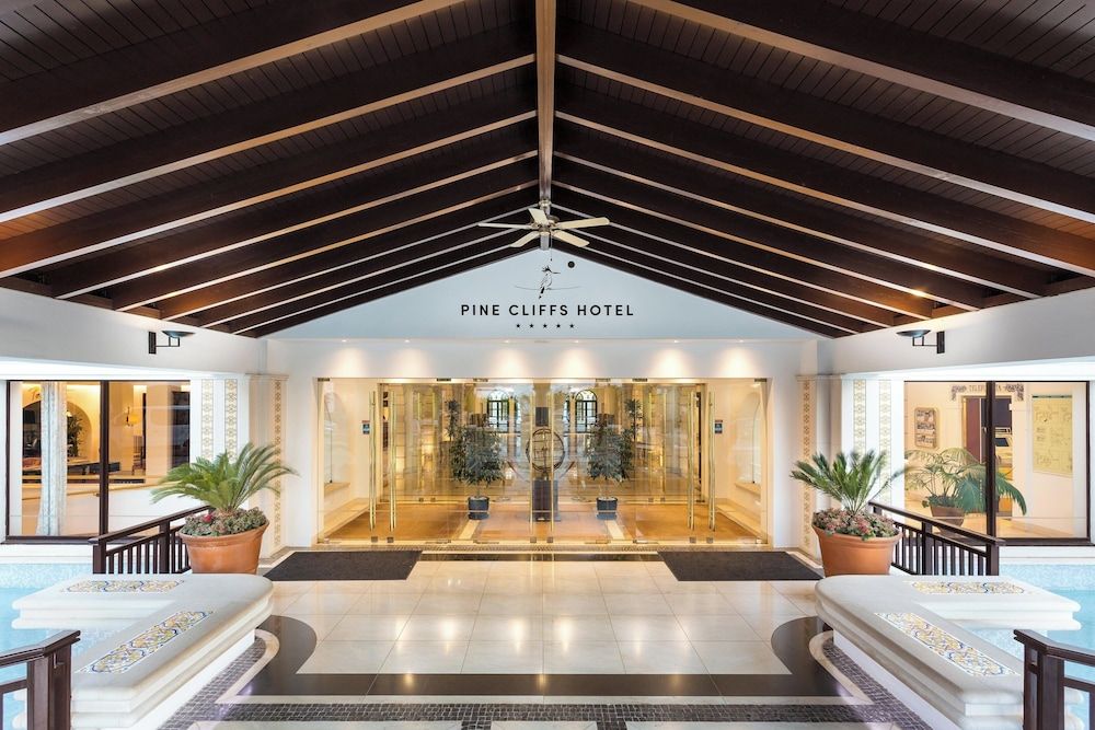 Pine Cliffs Hotel, a Luxury Collection Resort, Algarve 2