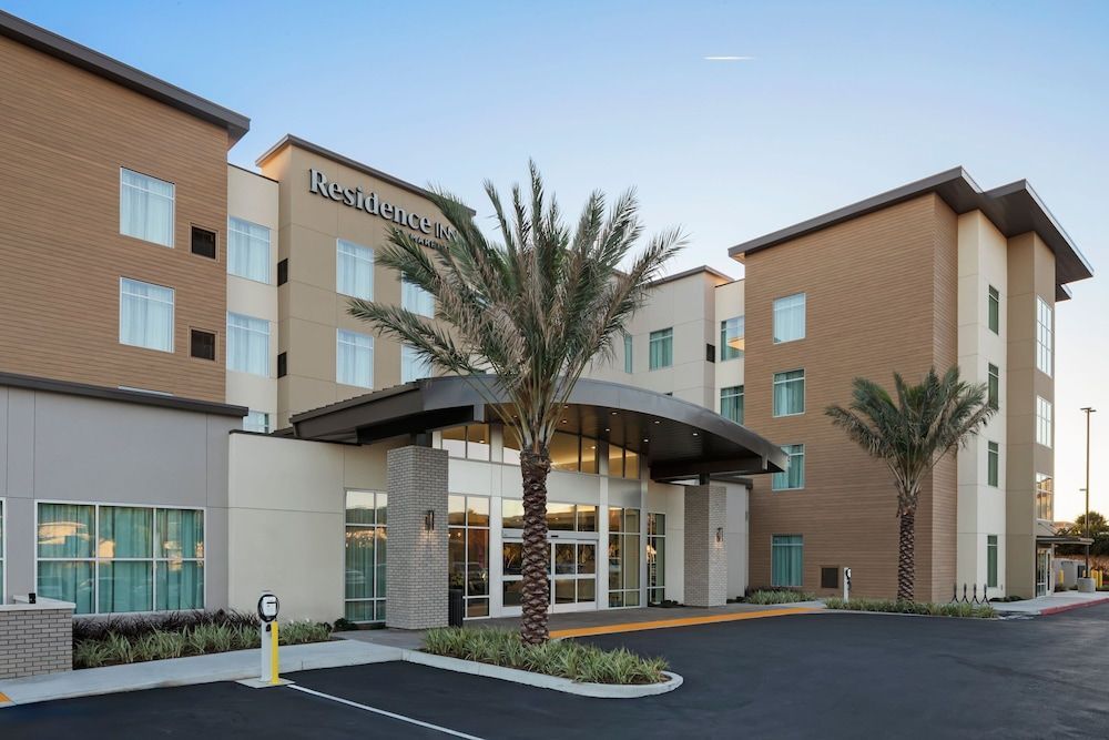 Residence Inn by Marriott Chatsworth 1