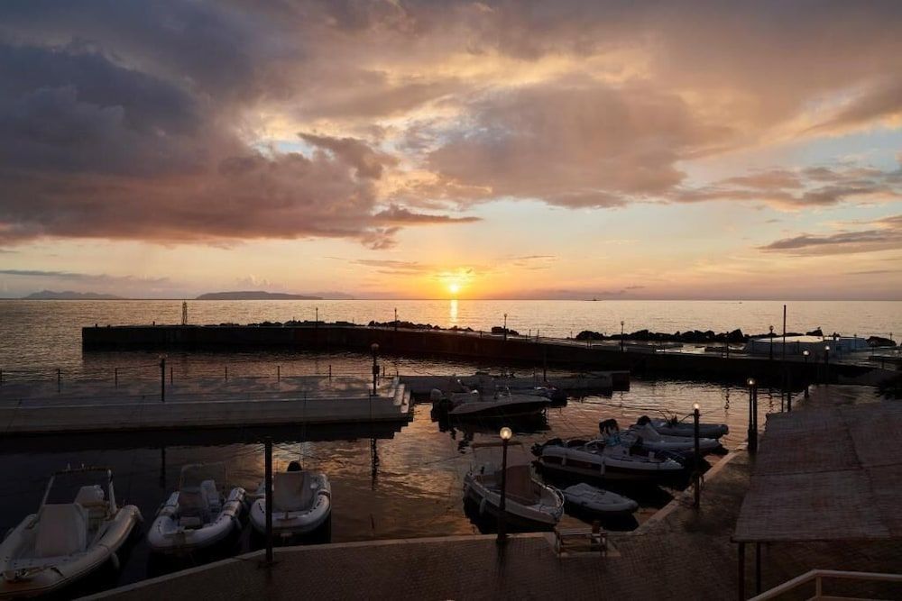 Hotel Tirreno 1