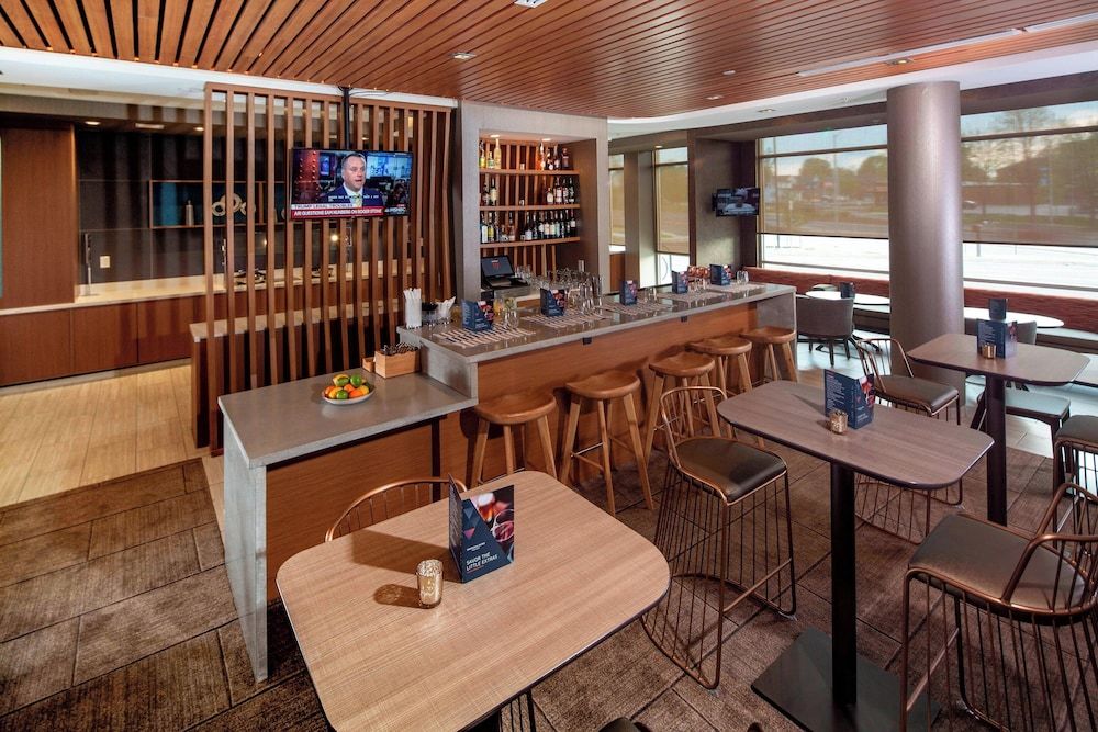 Springhill Suites By Marriott Newark Downtown 2