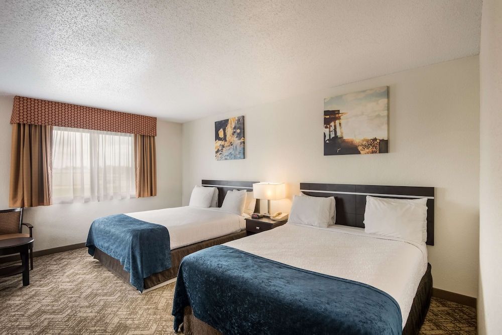Best Western Mount Pleasant Inn 1