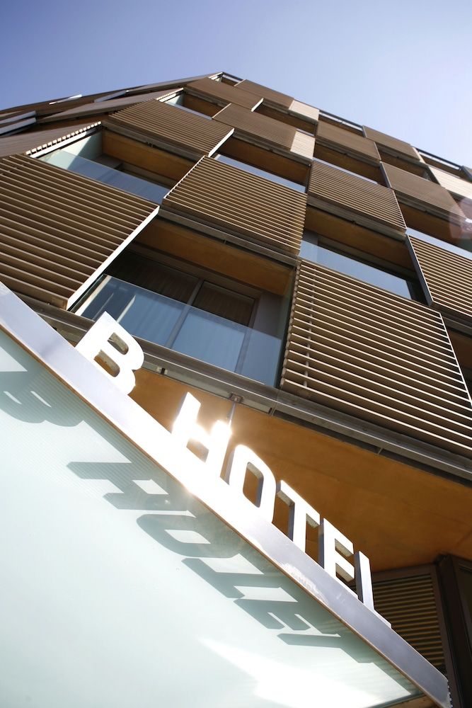 B Hotel 2