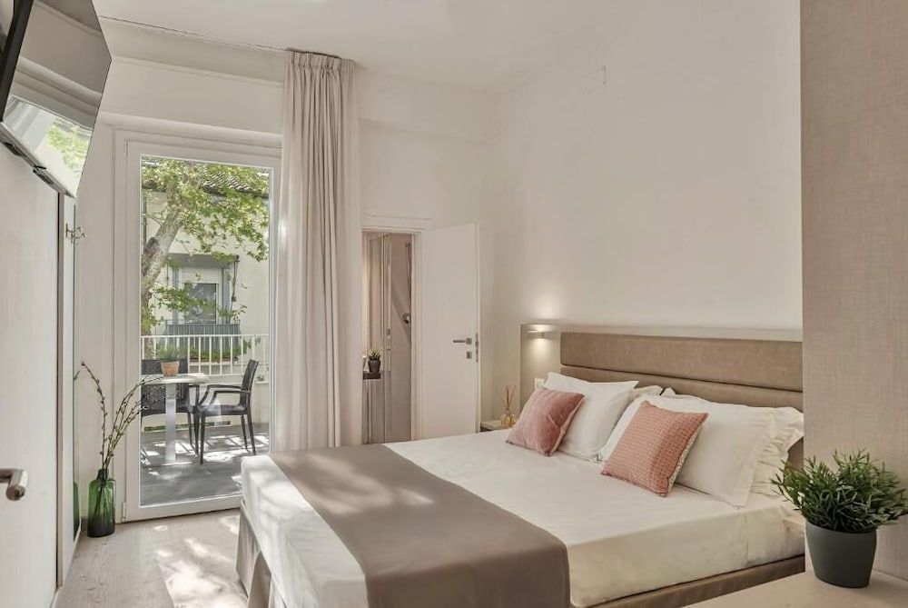 Hotel Lux 2