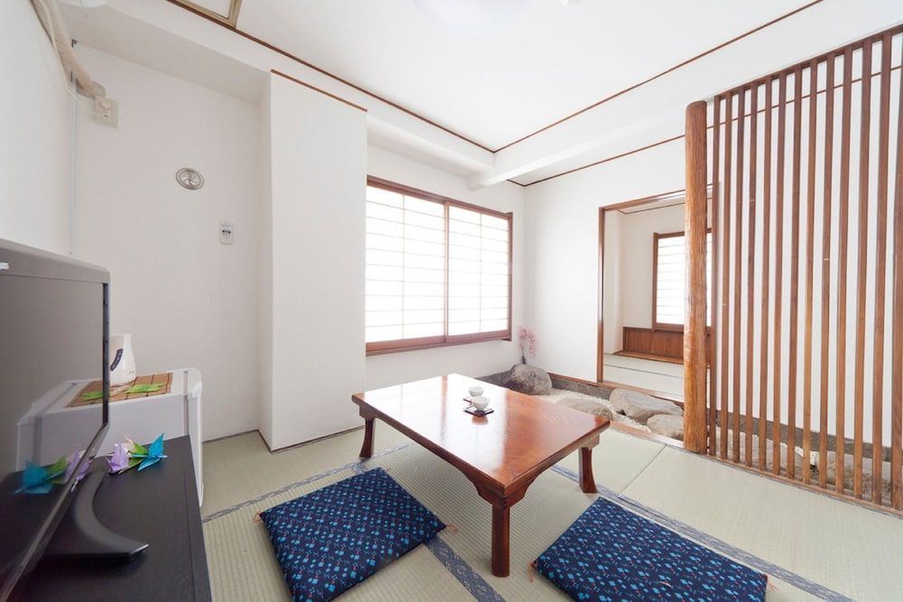 Shin Okubo Sekitei 1