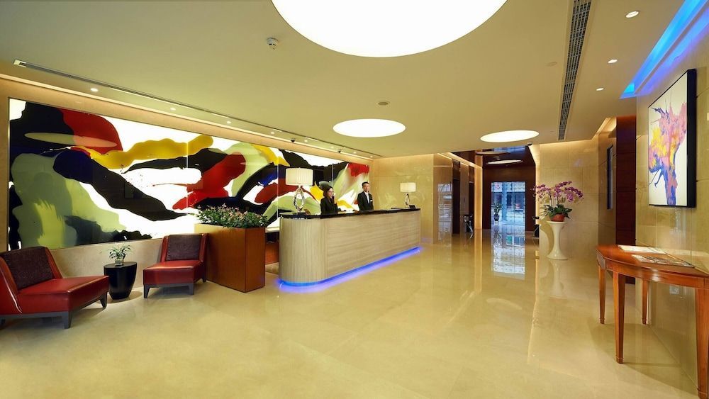 Starr Hotel and Serviced Apartment -Shanghai Jing'an Railway Station 2