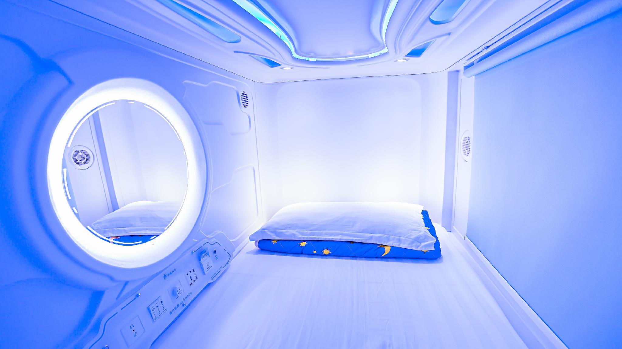 Spacepod@lavender 1