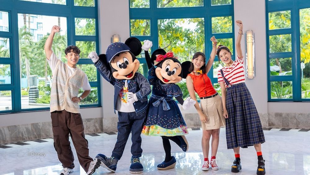 Disney's Hollywood Hotel 2