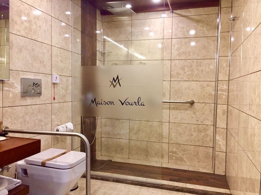 Maison Vourla Hotel 1