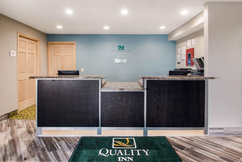 Sleep Inn & Suites Madison West 2