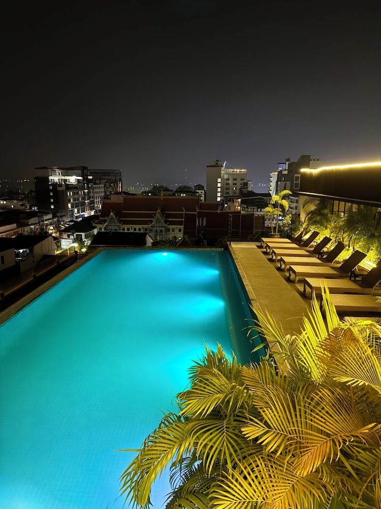 Lao Poet Hotel 1