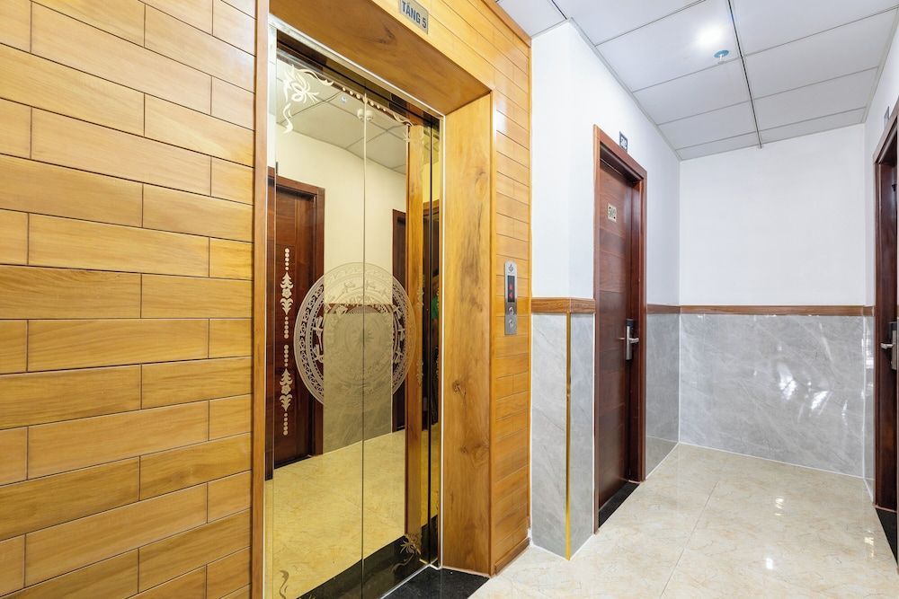 Sai Gon Airport Hotel 1