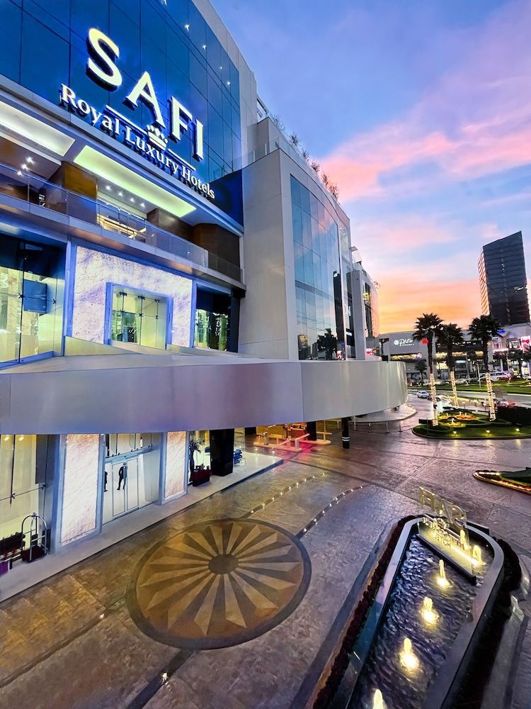 Safi Royal Luxury Metropolitan 1