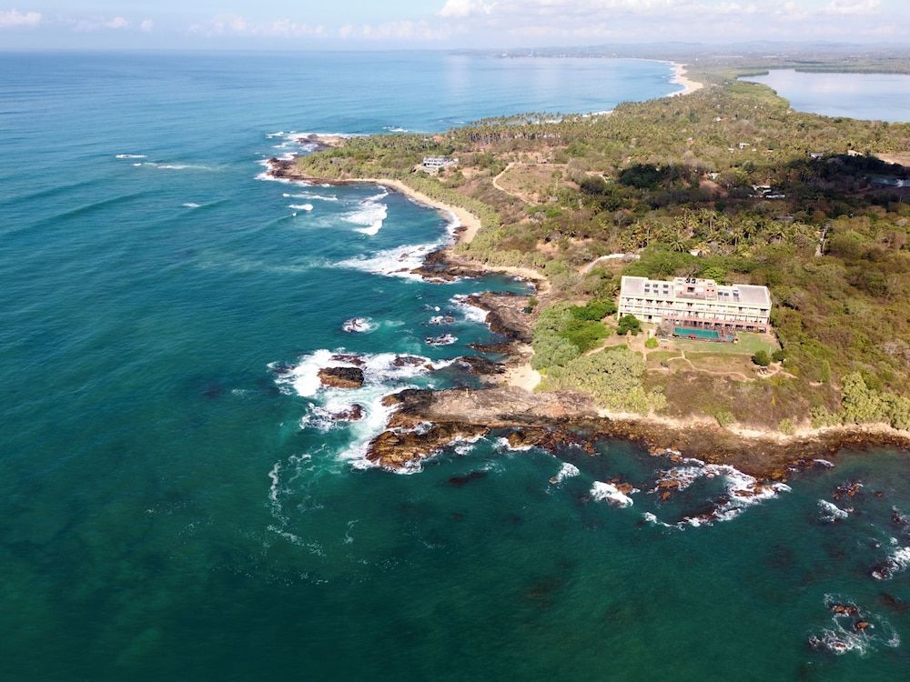 Sooriya Resort & Spa 1