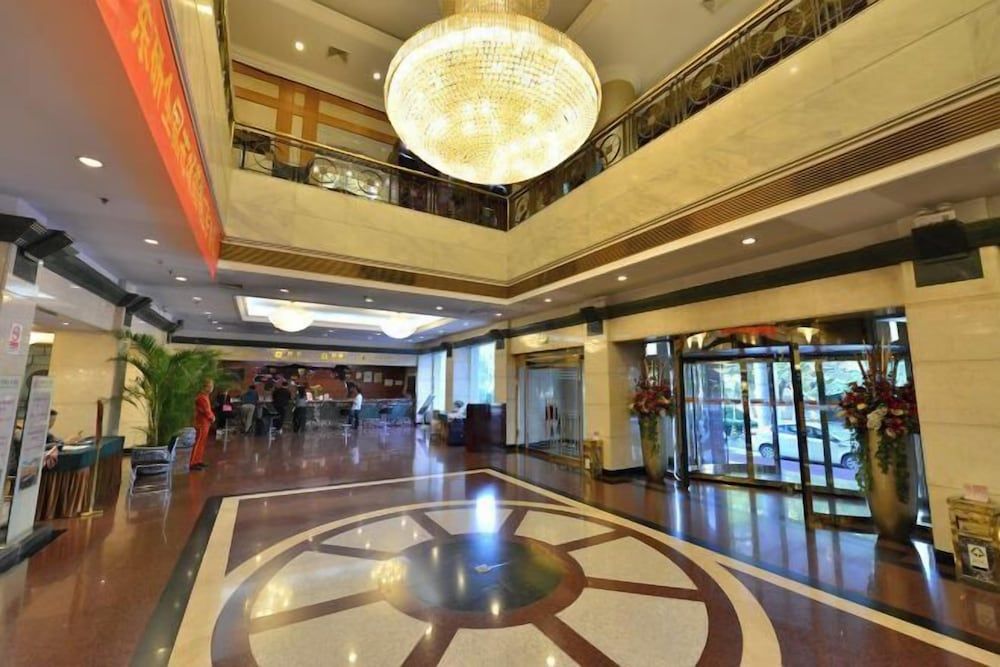 Grand Hotel Yuanshan 1