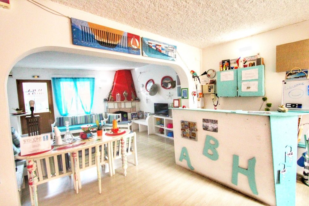 Avra Budget Beach Rooms 2