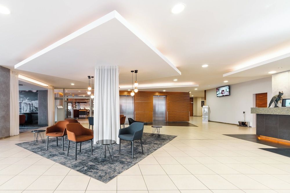 Courtyard by Marriott Pilsen 2