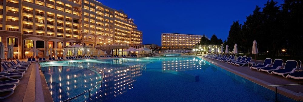 SOL by Meliá Nessebar Palace All Inclusive 1