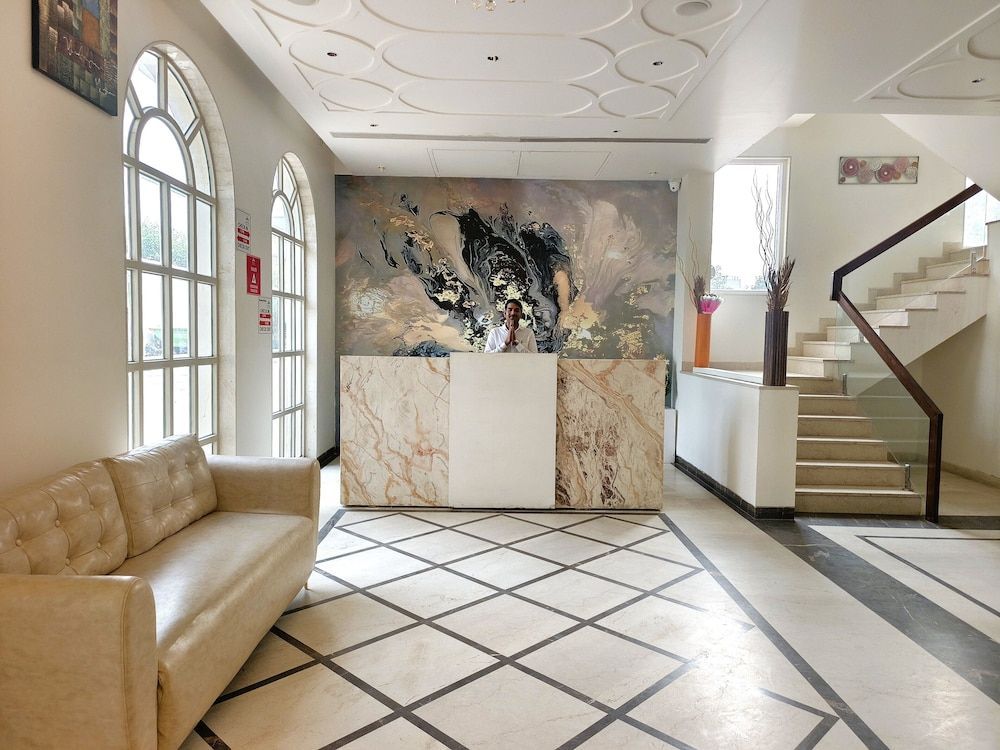 The Jewels-A Luxury Resort Near Vaishali Nagar Jaipur 2