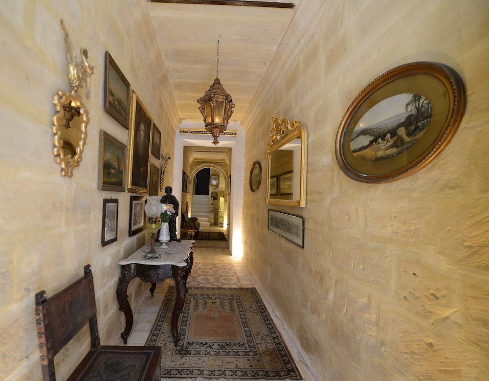 Paulos Valletta 1