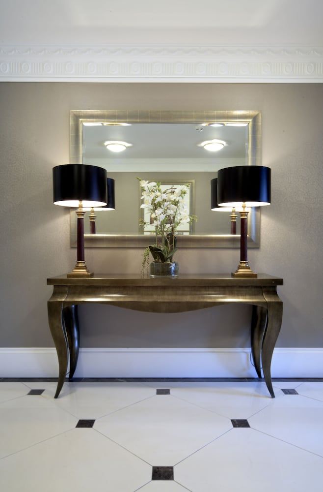 Cheval Knightsbridge 2