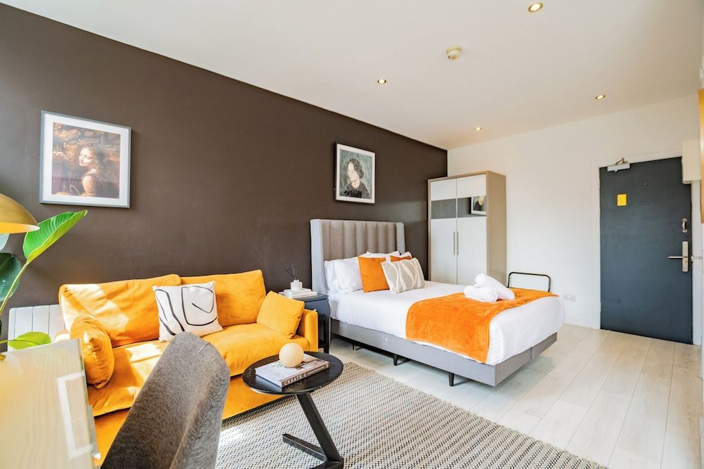 Dublin Central Suites 2