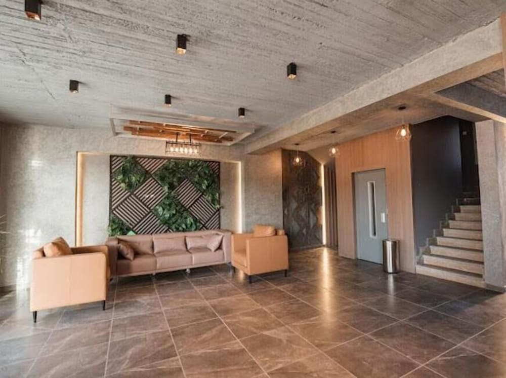 TK Suites 2