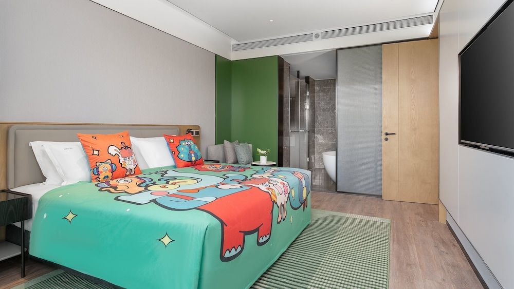 Holiday Inn Wuhan Houguan Lake by IHG 1