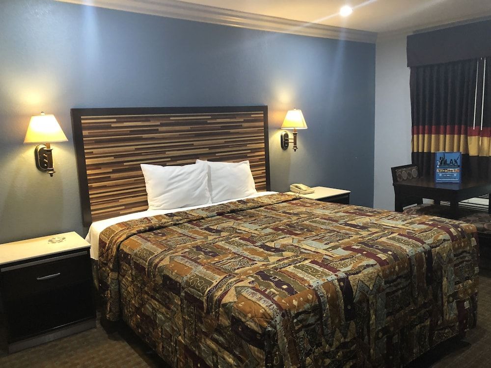 La Mirage Inn LAX Airport 1