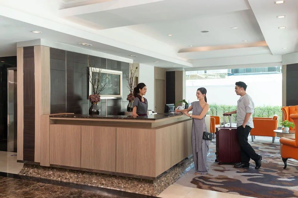 Kingston Suites Bangkok Sukhumvit 15 by Kingston Hotels 2