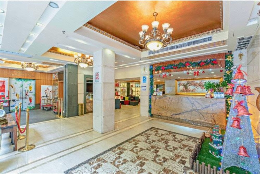 Guangzhou Royal Garden Hotel 2