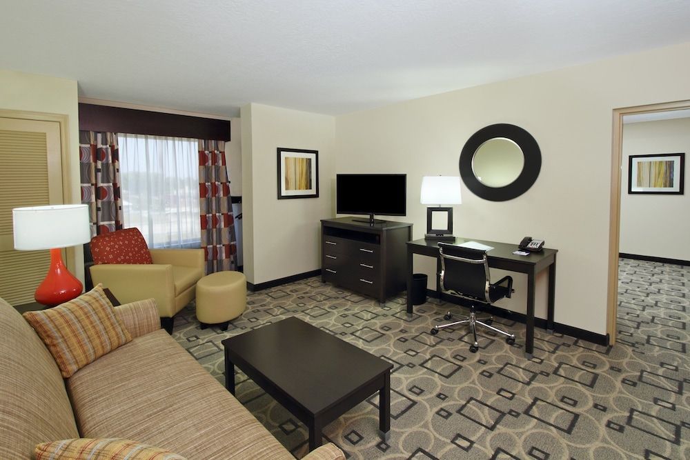 Holiday Inn Express AUGUSTA DOWNTOWN by IHG 2