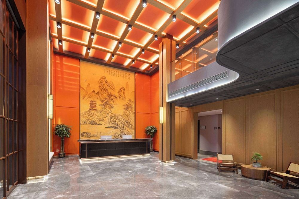 Ramada Encore By Wyndham Wuhan Station 2