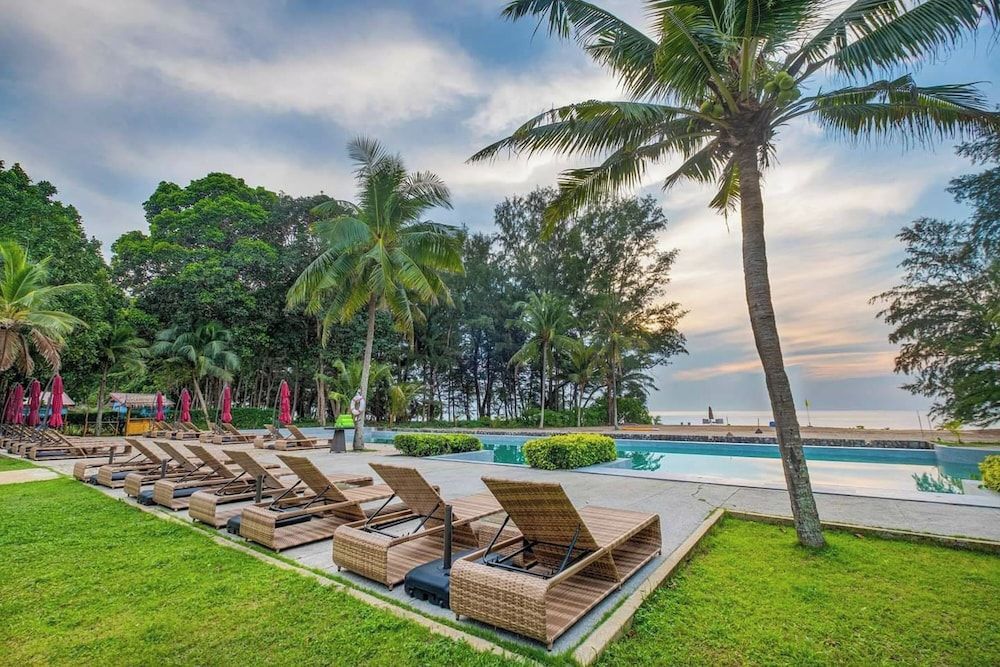 Estella Phuket Mai Khao Beach Resort 1