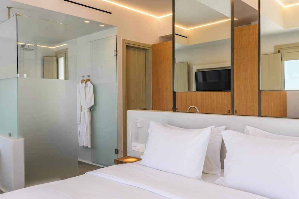 Rochari Hotel 2