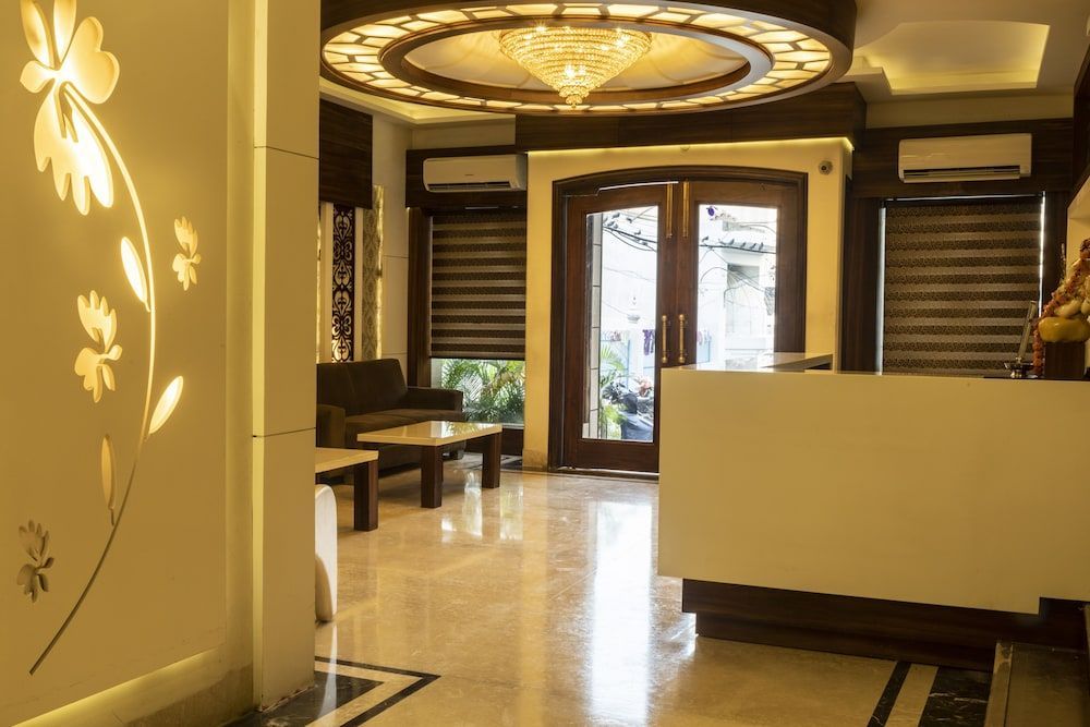 Hotel Le Golden 1