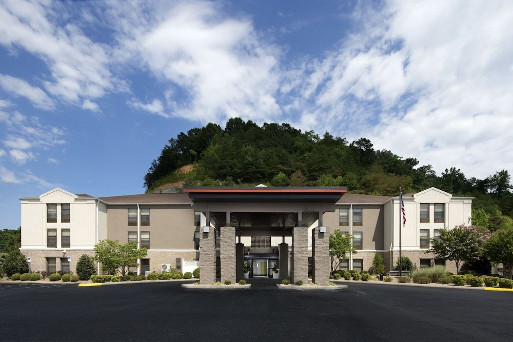 Holiday Inn Express MIDDLESBORO by IHG 1
