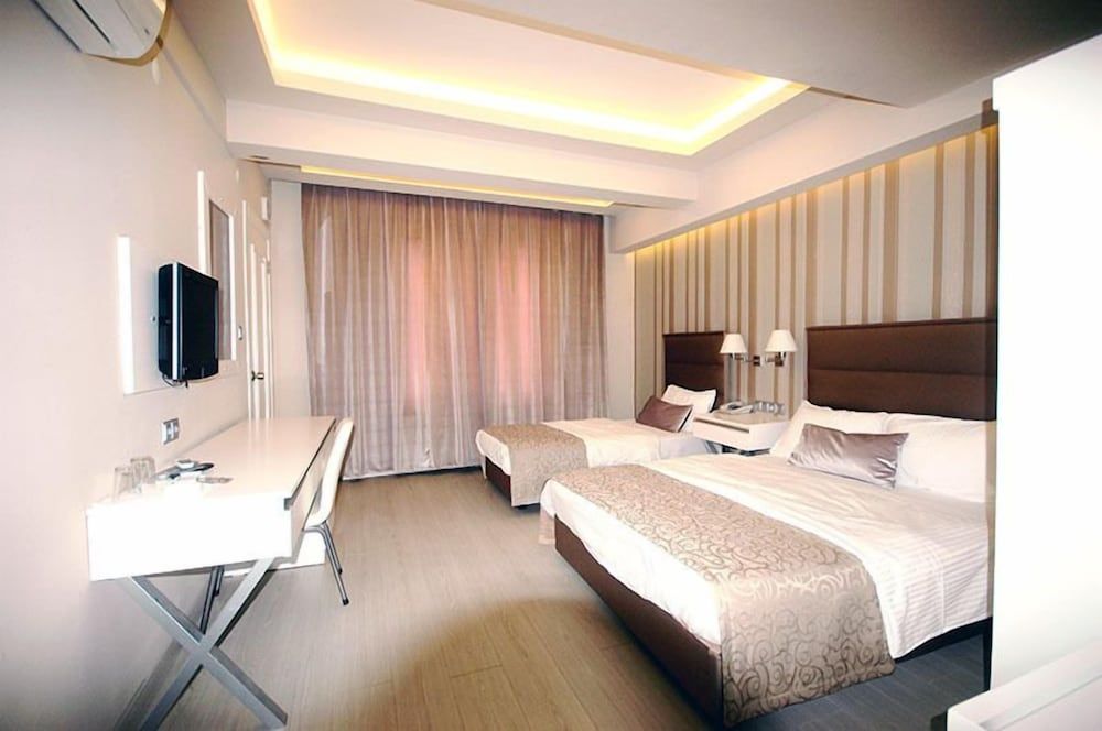 Kent Hotel 1