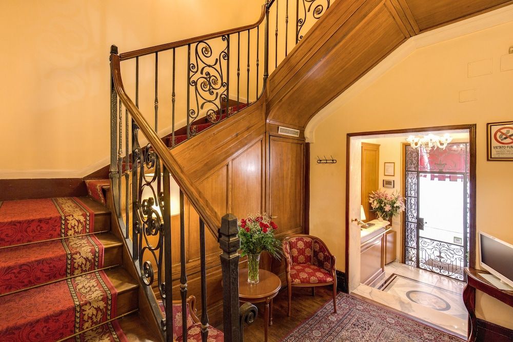 Hotel La Lumiere Di Piazza Di Spagna 2