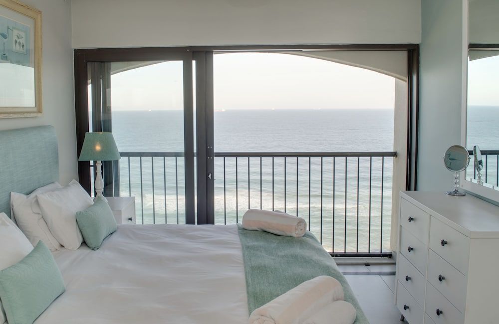 1002 Bermudas - by Stay in Umhlanga 1