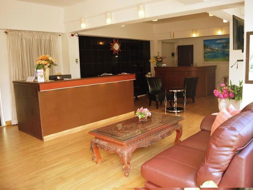 Hotel De Ratt Phuket 2