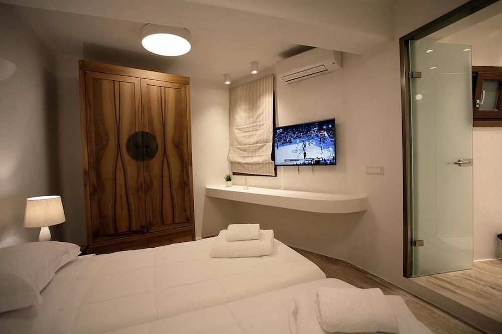 Anagram Hotel 2