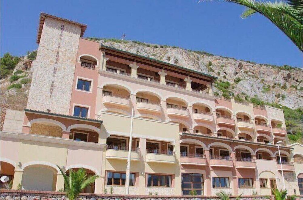 Hotel '904 1