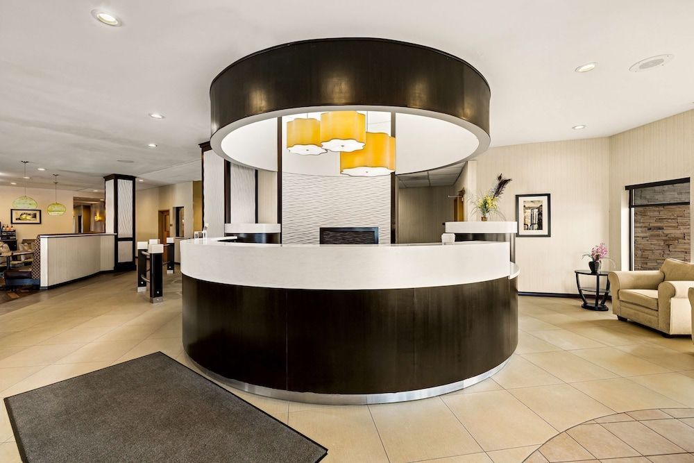 Sonesta Essential Indianapolis Airport 2