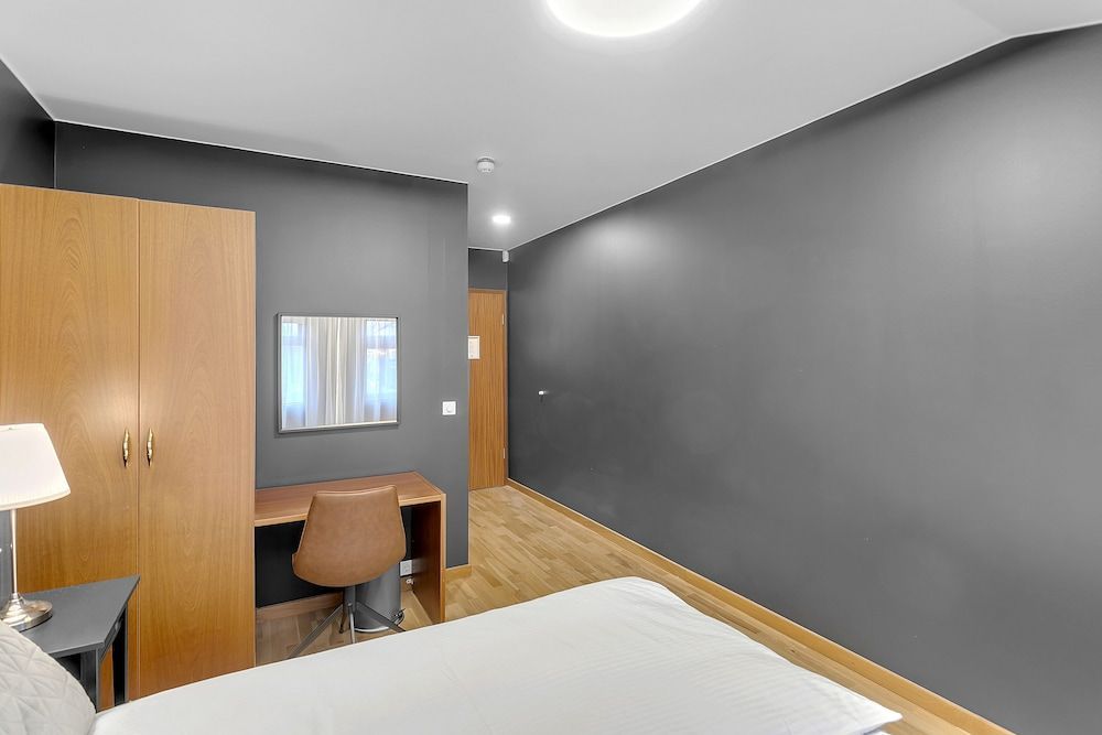 Tindasel Lodge 2