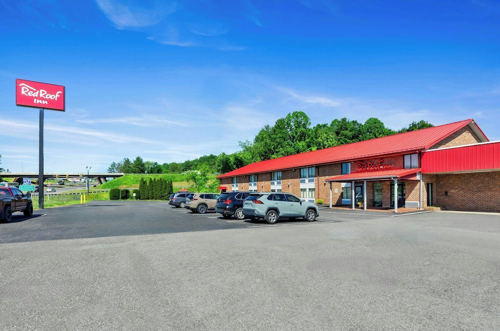 Red Roof Inn Hillsville 1