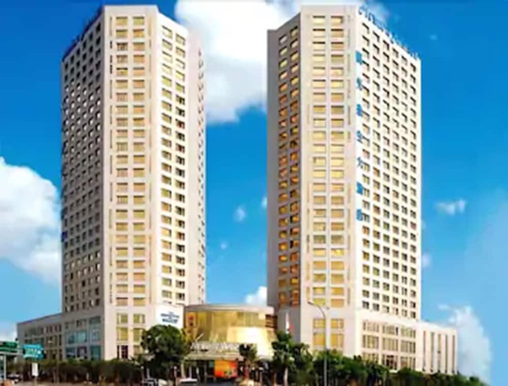 Howard Johnson Sunshine Plaza Ningbo 1