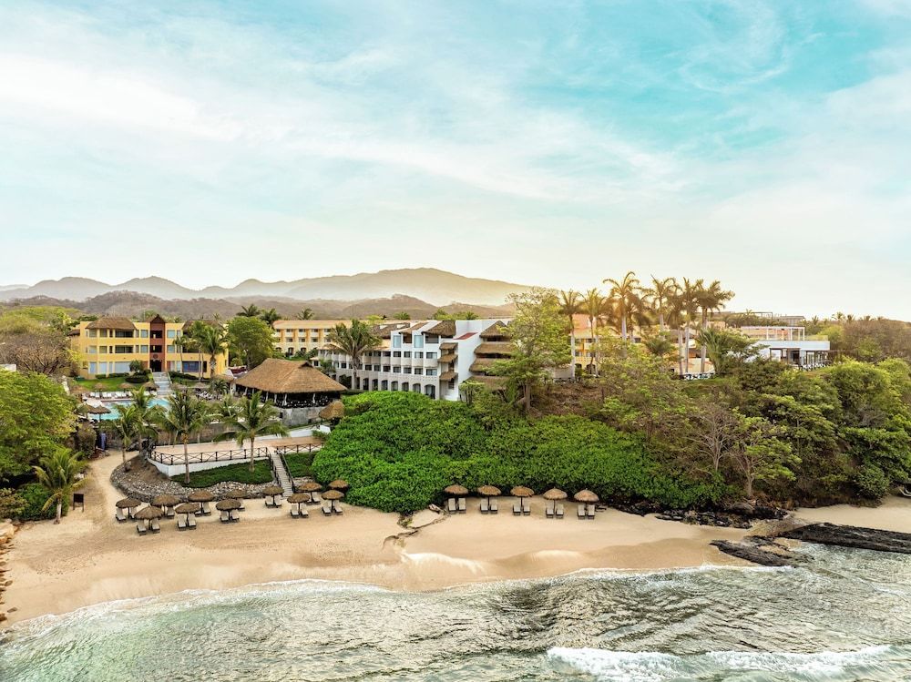 Family Selection at Grand Palladium Vallarta Resort & Spa - All Inclusive 1
