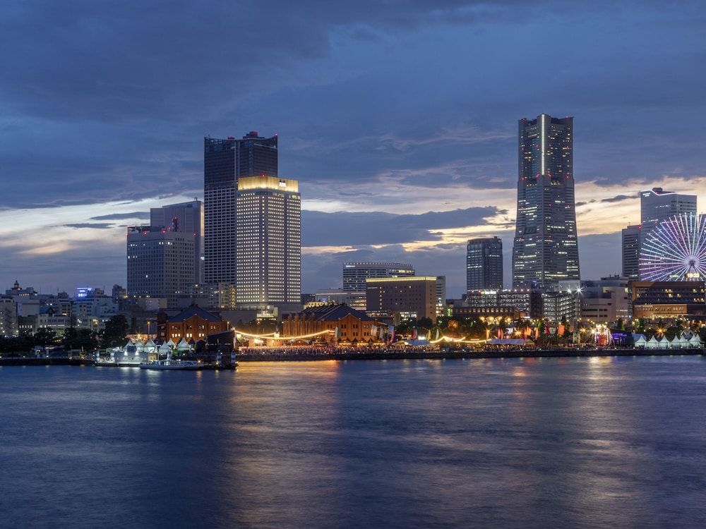 APA Hotel & Resort Yokohama Bay Tower 1
