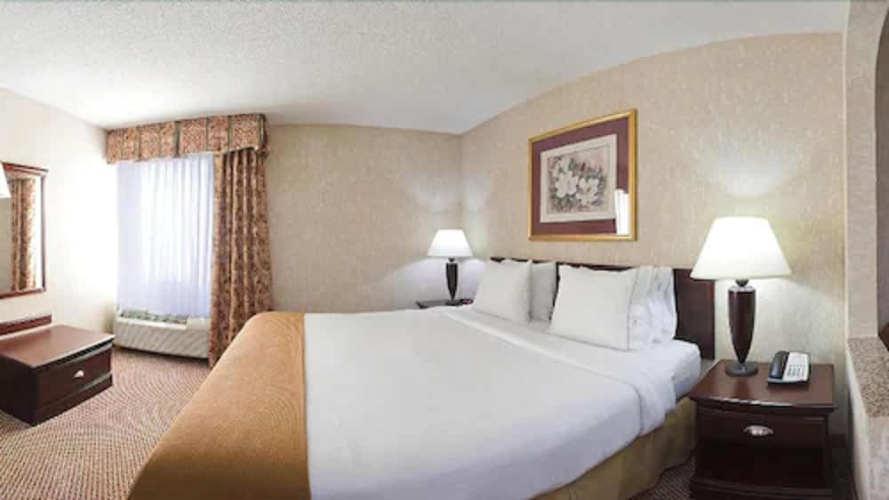 Holiday Inn Express Hotel And Suites Corinth By IHG 2