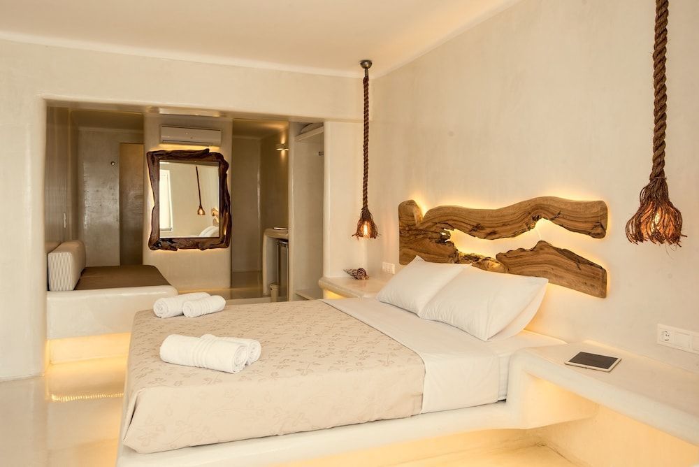 Villa Elina suites and more 2